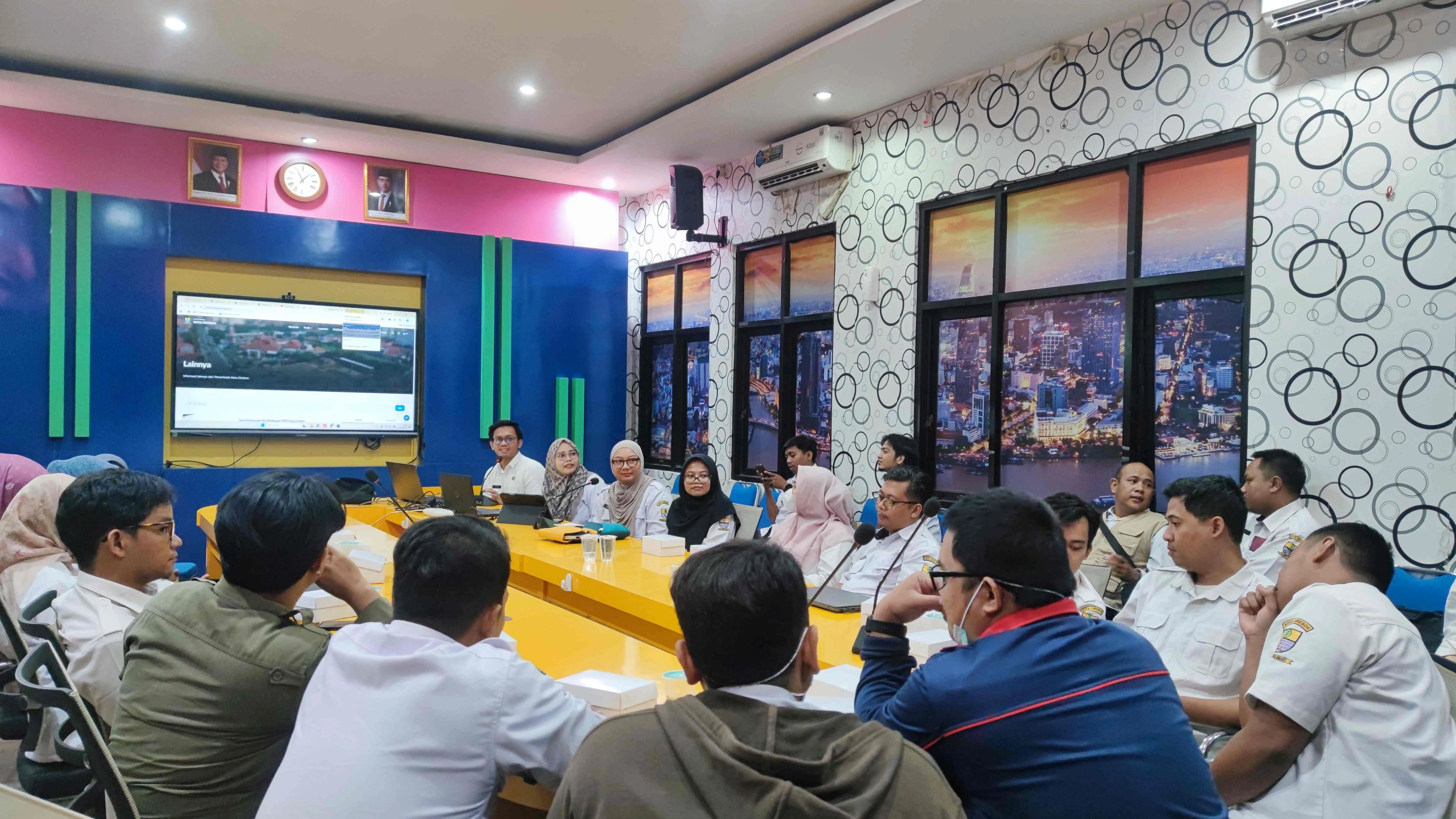 Penguatan Kapasitas SDM Komunikasi Publik Pemkot Cirebon Bahas Standar Pengelolaan Kanal Digital