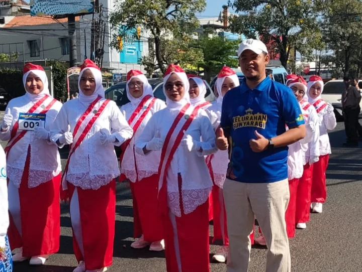 Tim Penggerak PKK Kelurahan Sunyaragi Ikut Serta 
Lomba Gerak Jalan Indah Tingkat Kecamatan Kesambi