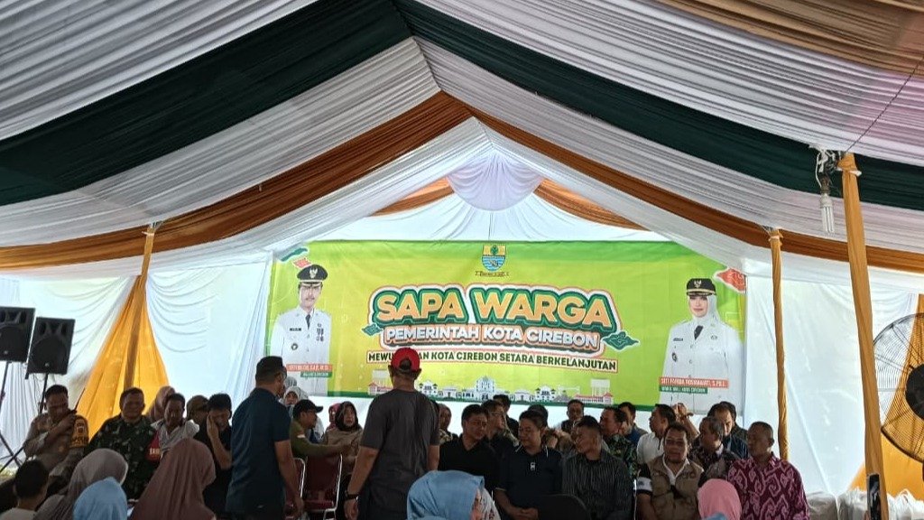 Senam Bersama dan Cek Kesehatan Gratis  dalam Acara SAPA WARGA Bersama Wali Kota Cirebon