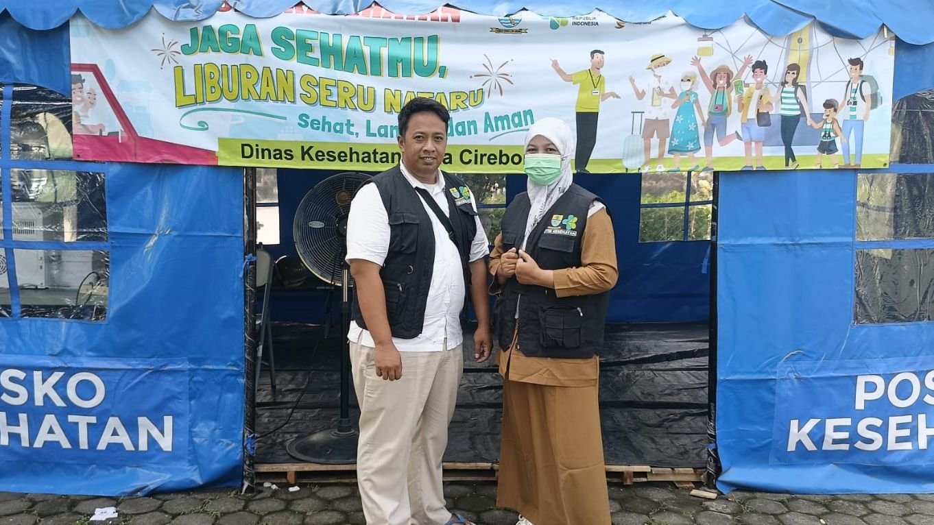 Puskesmas Kalitanjung Siaga Jaga Posko Nataru di Poskes VII Terminal Harjamukti
