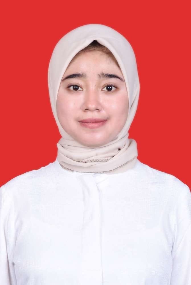 Anit Qanitah, A.Md.Farm